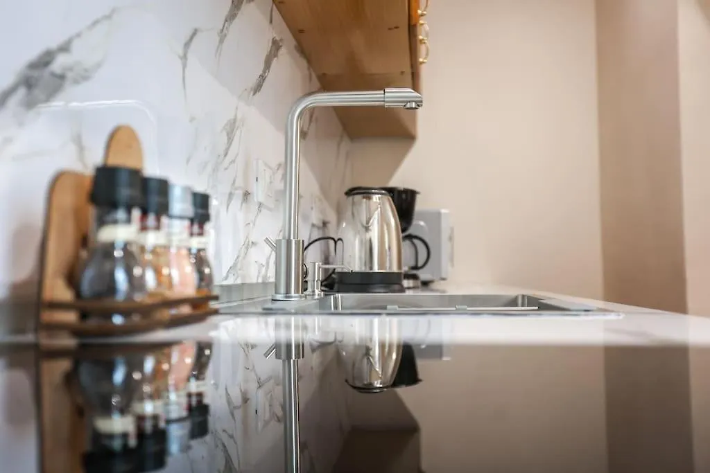 Lively Center Of Tirana Apartment