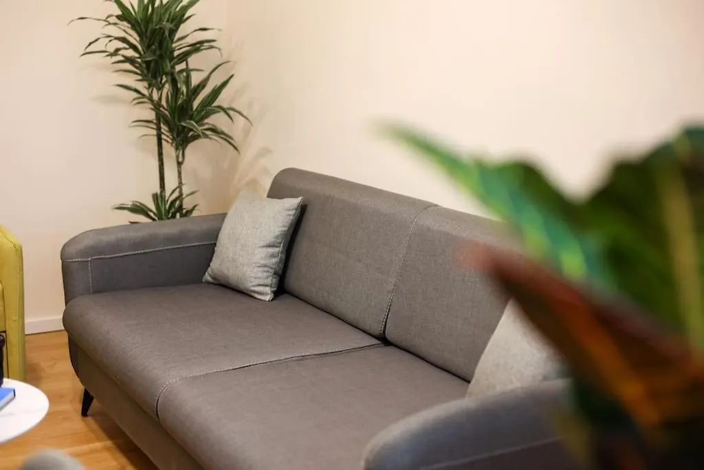 Lively Center Of Tirana Apartment