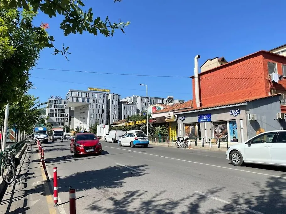 Lively Center Of Tirana Apartment