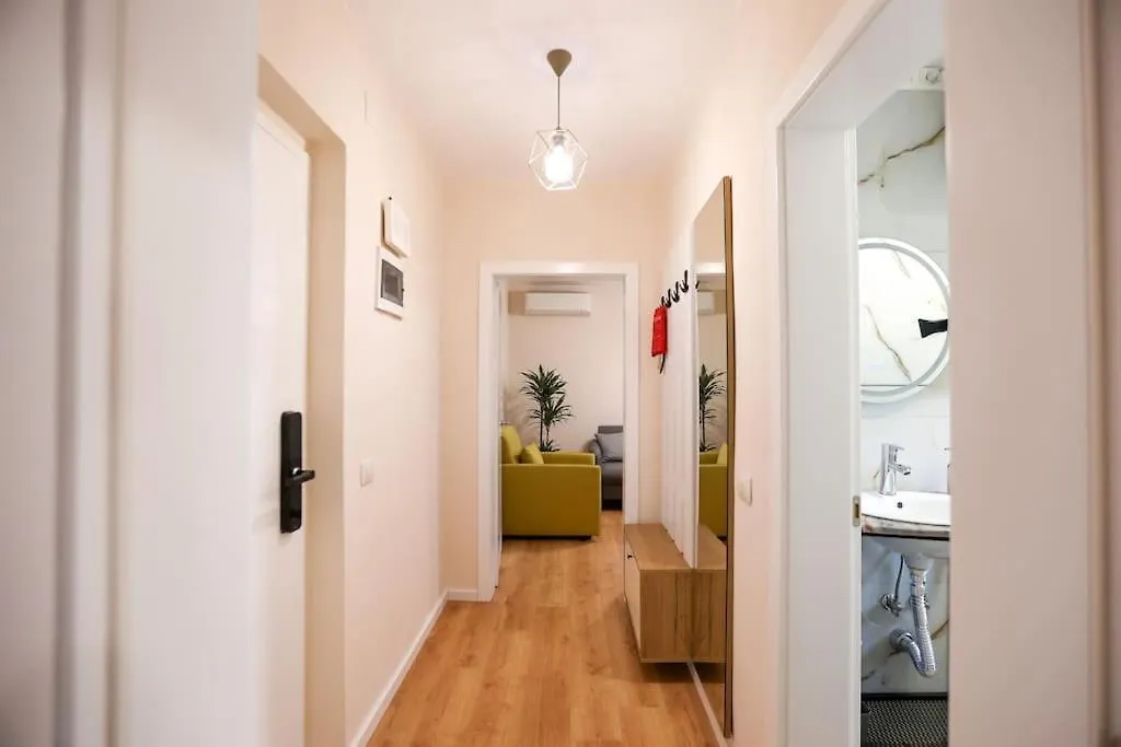 Lively Center Of Tirana Apartment Albania